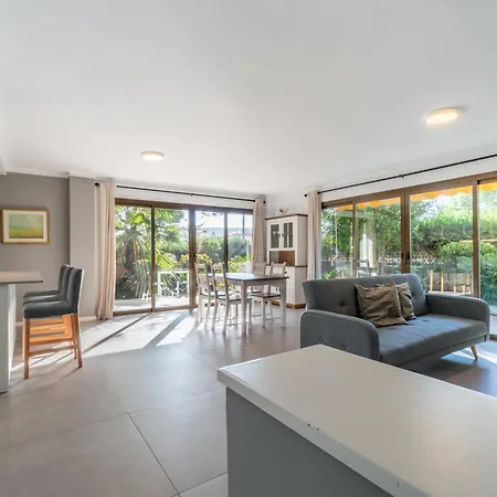 Ponent E Apartamento *