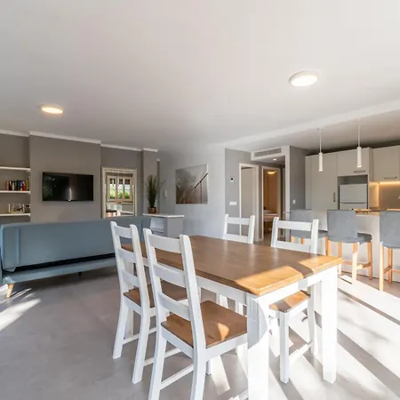 Ponent E Apartman Cala Ratjada