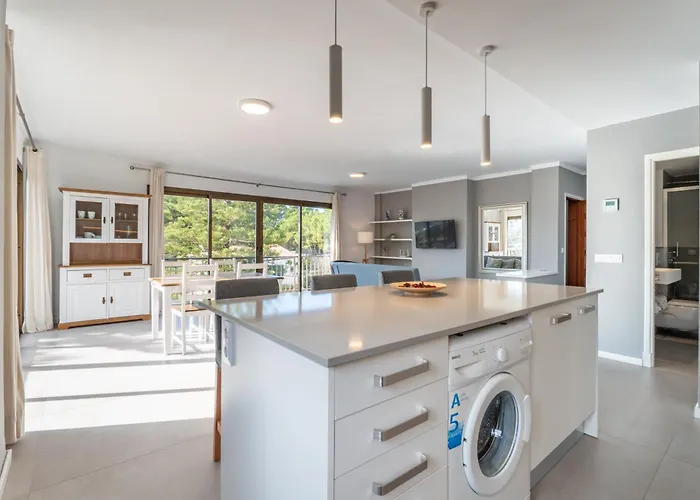 Ponent E Апартаменты *