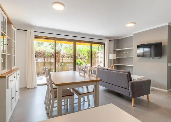 Ponent E Апартаменты Кала Ратьяда